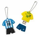 USB_Stick_Messi_Kaka_1000px