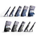 06_BLACK-BLUE_lifestyle_animated_web