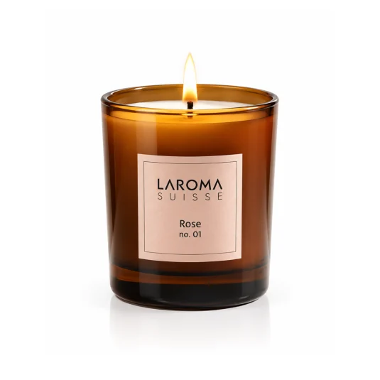 LAROMA-SUISSE-Duftkerze-brennend_web