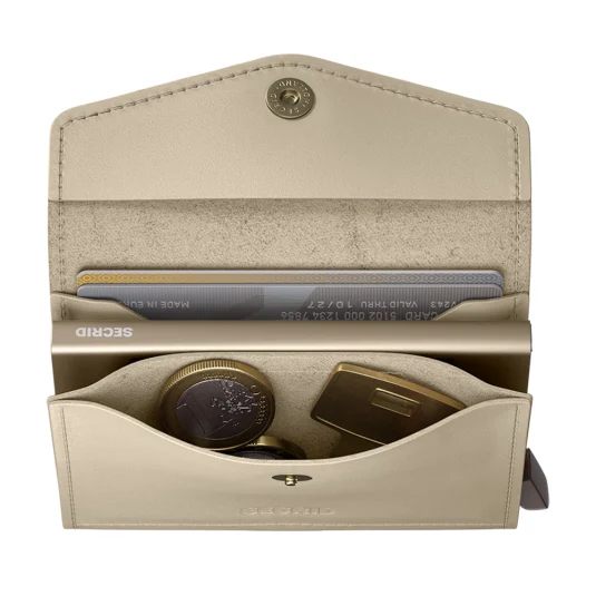 eor-latte-3-items_web