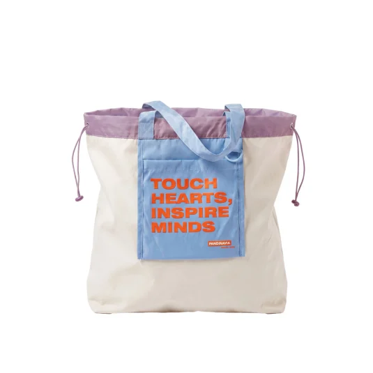 magnific_edit-the-uploaded-tote-ba_gJgrAvISXO.png_web.jpg
